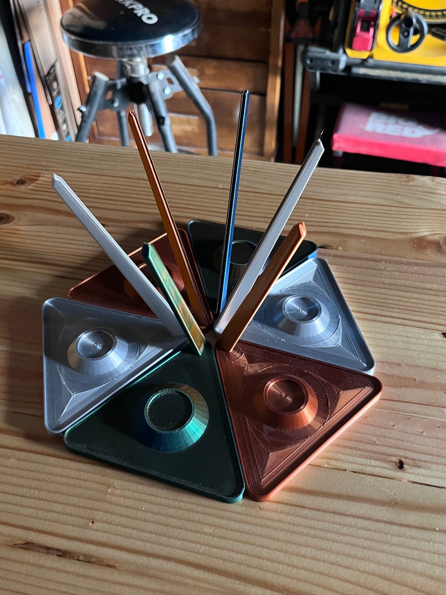 Small Monolith Pendulum Stand with Pendulum