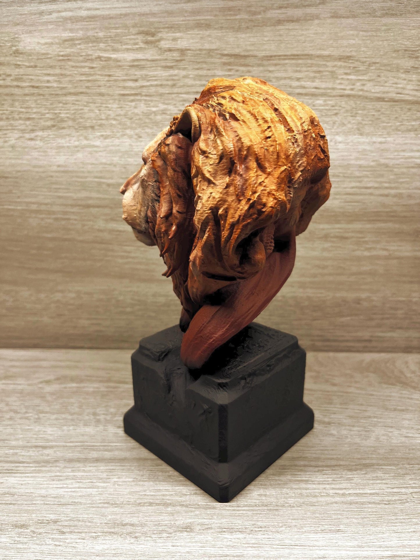 Hand Painted Lion Sculpture 3D Print
