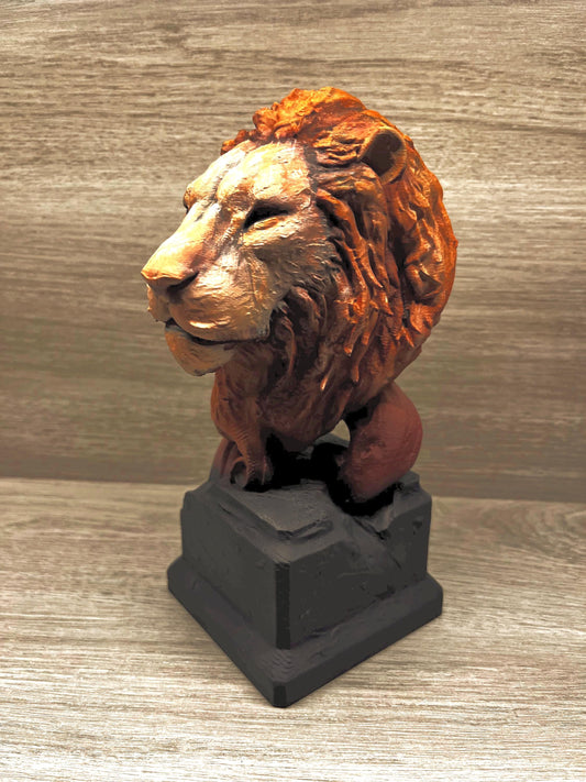 Hand Painted Lion Sculpture 3D Print