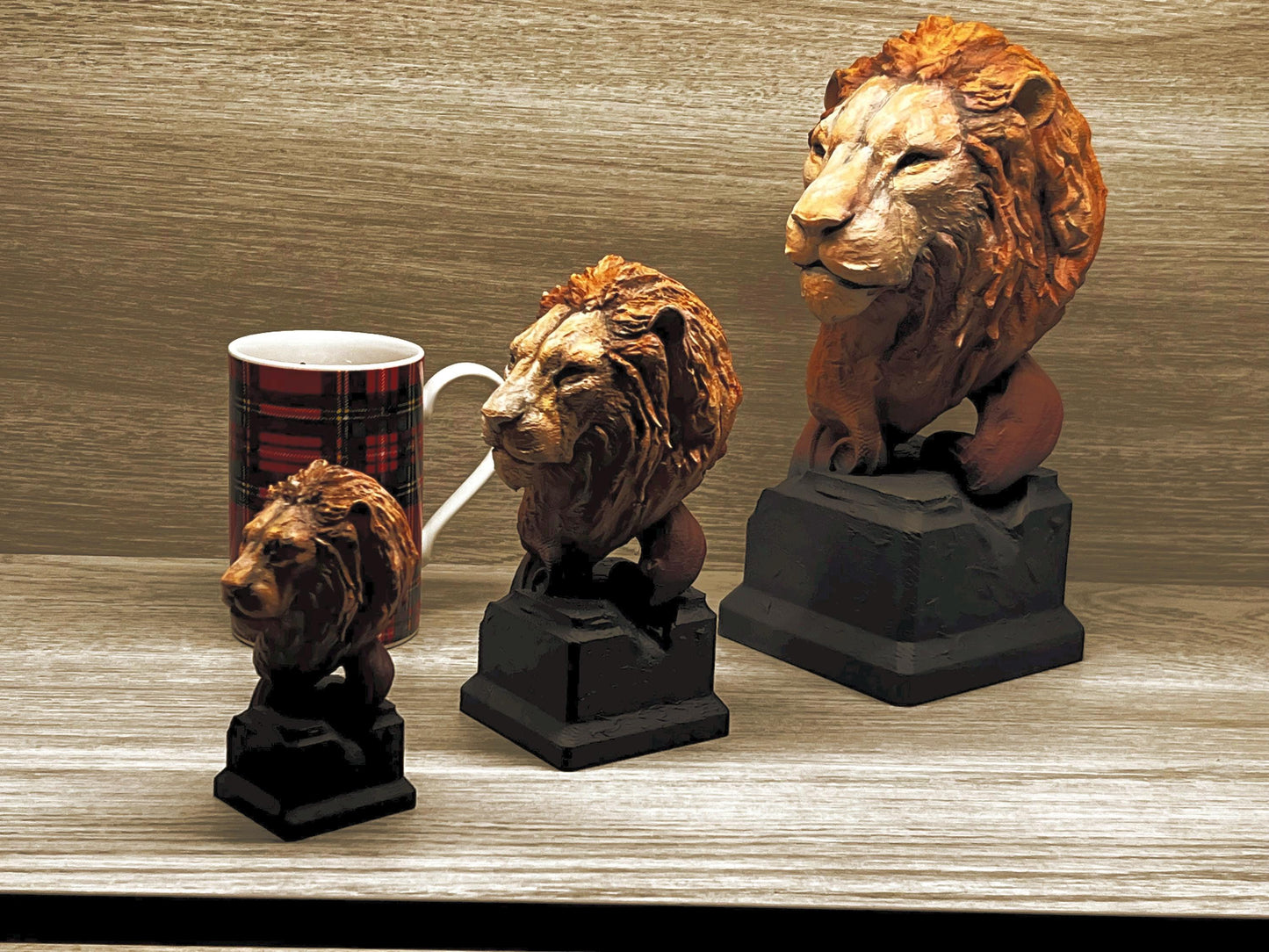 Hand Painted Lion Sculpture 3D Print