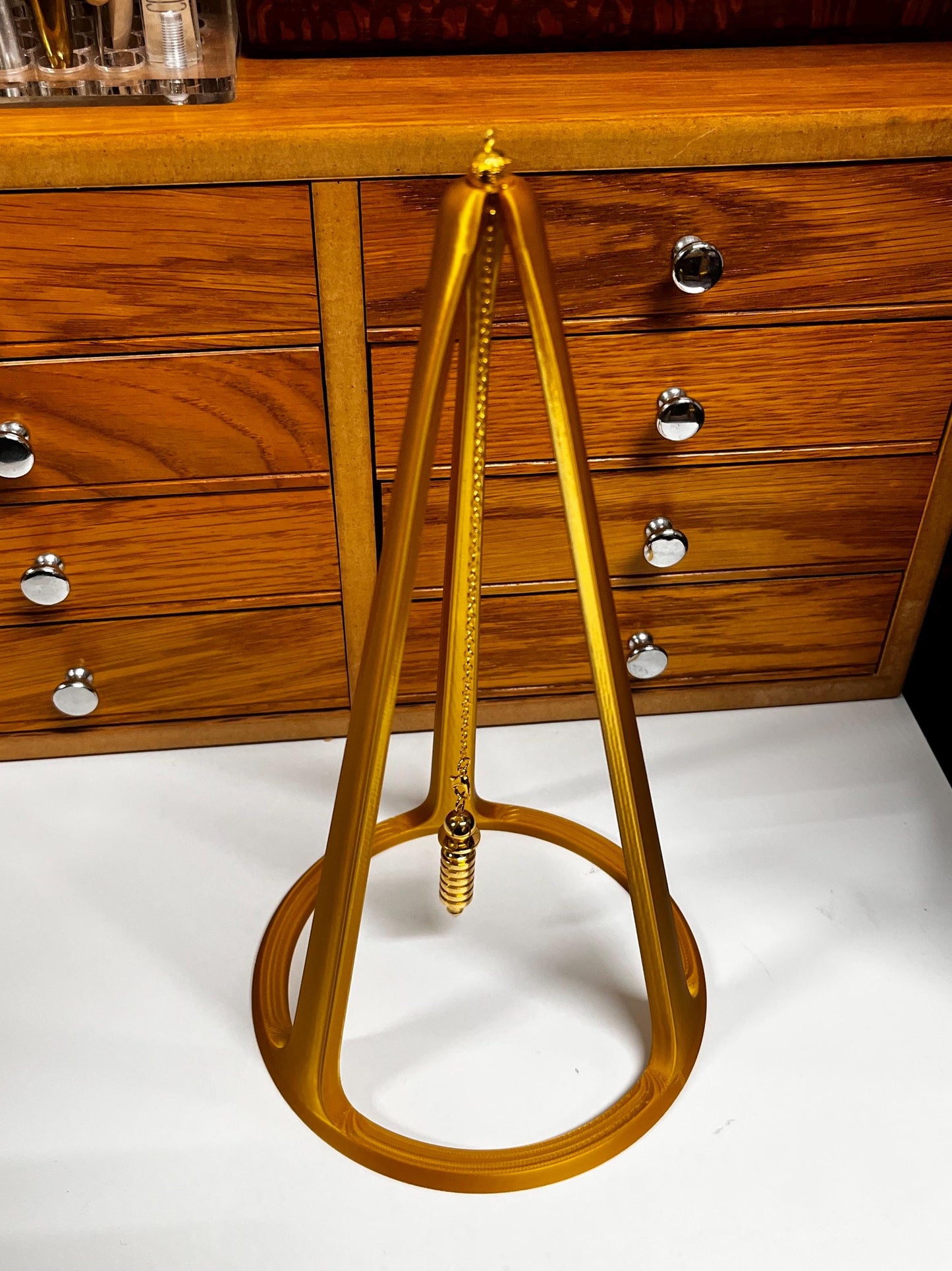 Halo 3D Printed Pendulum Stand: Divination Tool, Gothic Altar Decor